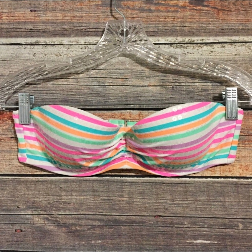 Victoria’s Secret Bikini Top